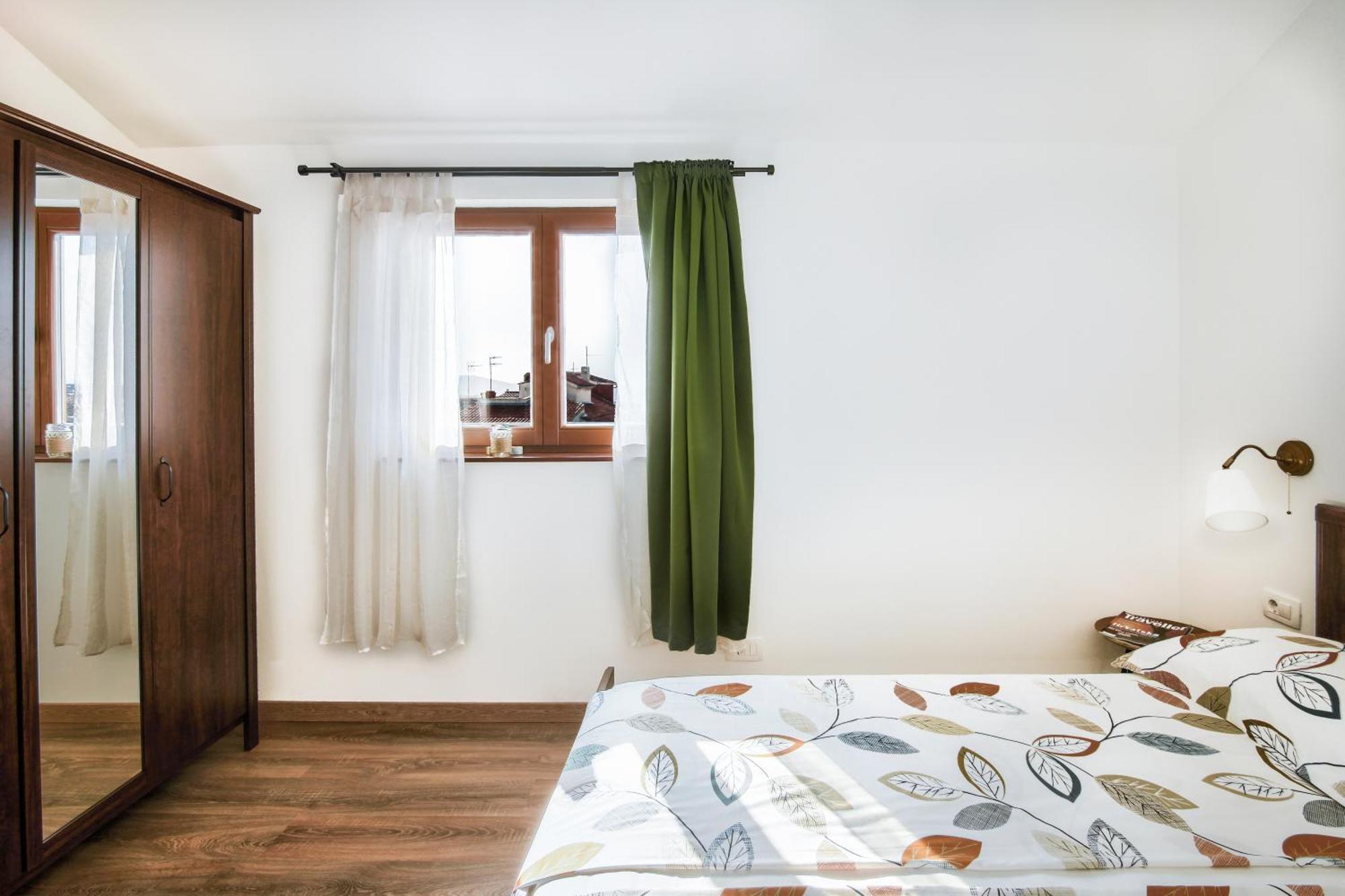 Apartments Tiny Garden Медулин Екстериор снимка